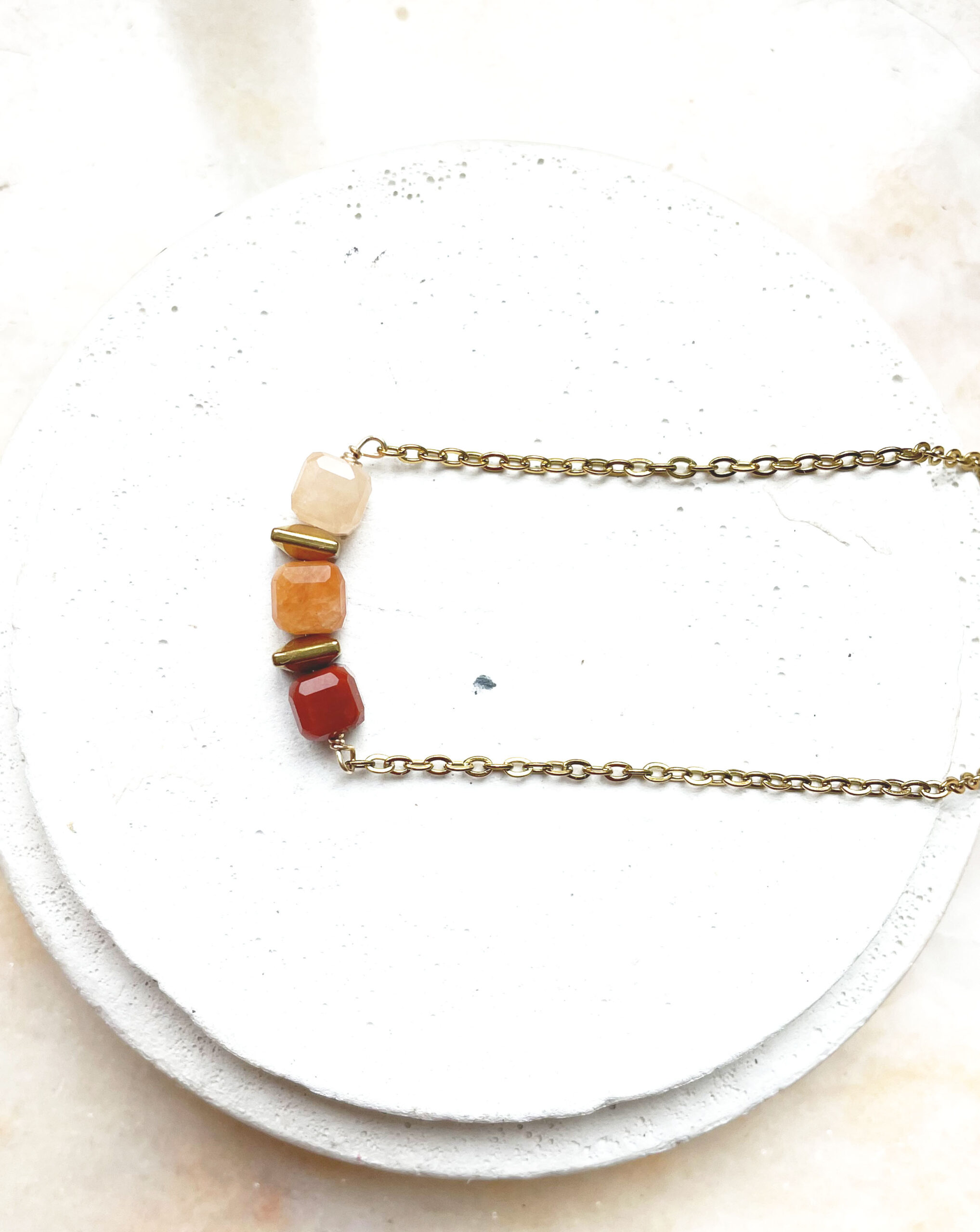 Collier JULIE camel – Image 3