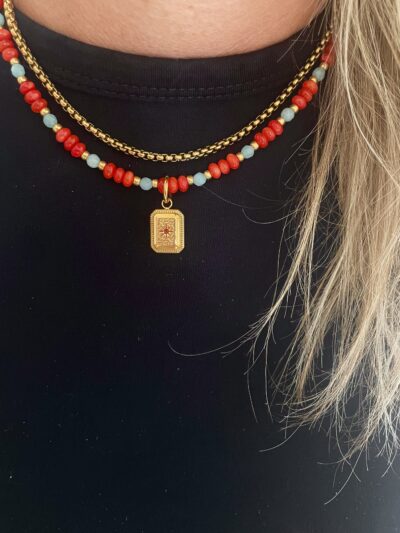Collier INA